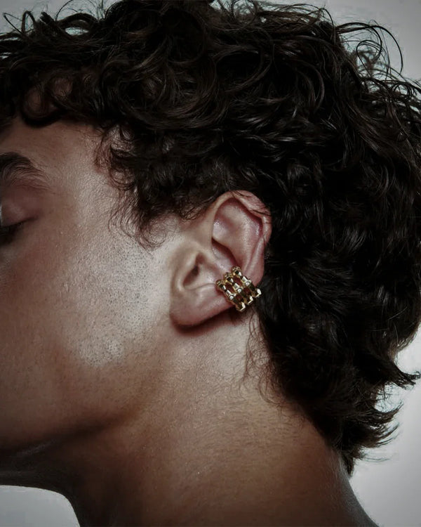 Earcuff Nedir? Earcuff Nasıl Takılır?.