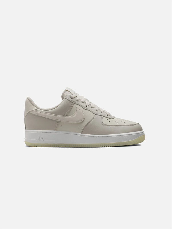 NIKE - SNEAKER - Air Force 1 Low '07 LV8