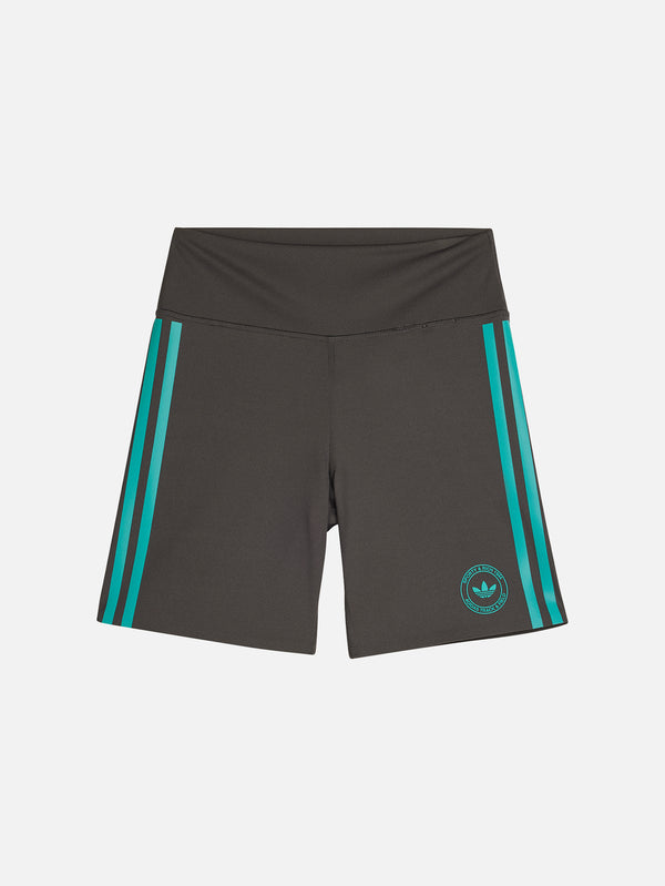 ADIDAS ORIGINALS, Sporty & Rich x adidas Bike Short - Carbon, ŞORT, shopi go'da!