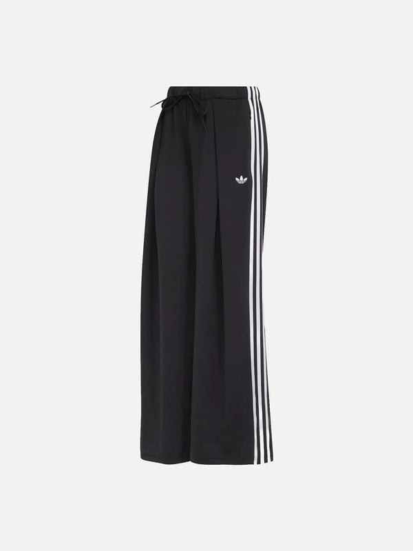 ADIDAS ORIGINALS Adiluna Season 2 x Jennie Pleated Track Pants - Bl – siyah, beyaz şeritli, yan görünüm