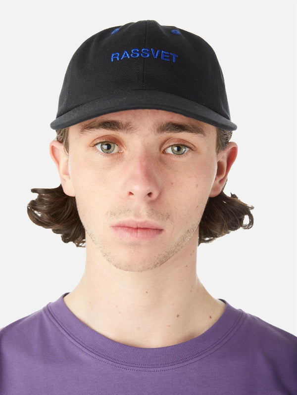 RASSVET, 6-Panel Rassvet Logo Cap - Black, ŞAPKA, shopi go'da!