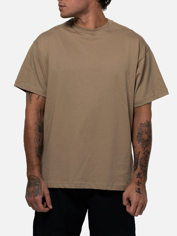 BETWEEN SIDES, T-Shirt - Sand, T-SHIRT, shopi go'da!