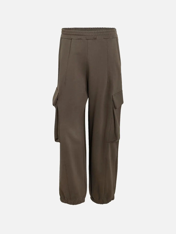 ADIDAS ORIGINALS Premium Essentials Pant – Shadow Olive, ön görünüm