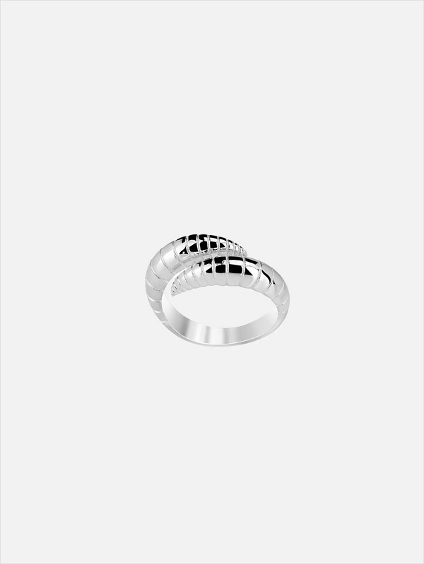 CLOSURE Bloodthorn 925 Carat Ring - Silver - Rings YÜZÜK