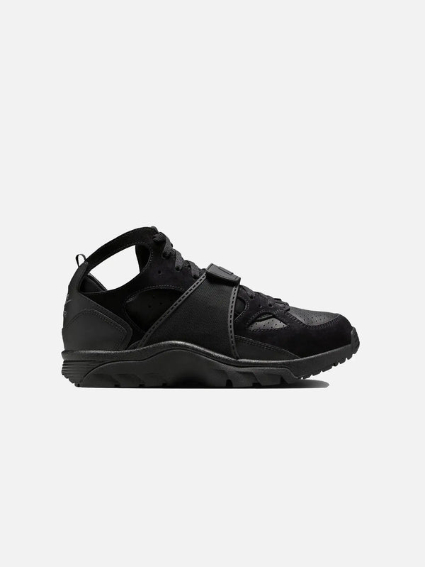 NIKE Air Trainer Huarache