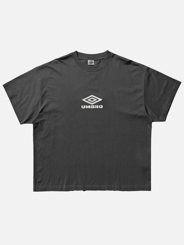 UMBRO - T-SHIRT - Og Logo T-Shirt - Dark Grey - shopi go'da!.