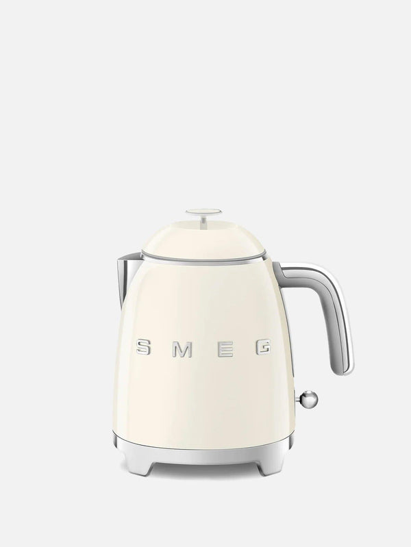 SMEG - KETTLE - 50's Style Krem Mini Kettle - shopi go'da!.
