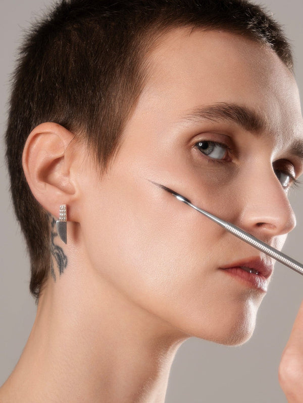 DIECI DITA, Silver Knife Earring - Silver, KÜPE, shopi go'da!