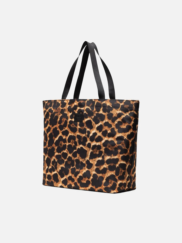 HERSCHEL Classic Tote - Digi Leopard Light – önden görünüm, leopar desenli, siyah saplar