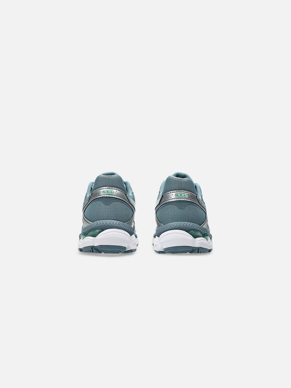 ASICS, Gel-Cumulus 16 