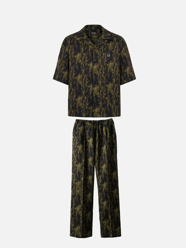 SEVDRUS Nerve Satin Oversize Shirt/Pants Set – kamuflaj desenli yeşil-siyah, önden görünüm (2 parçalı)
