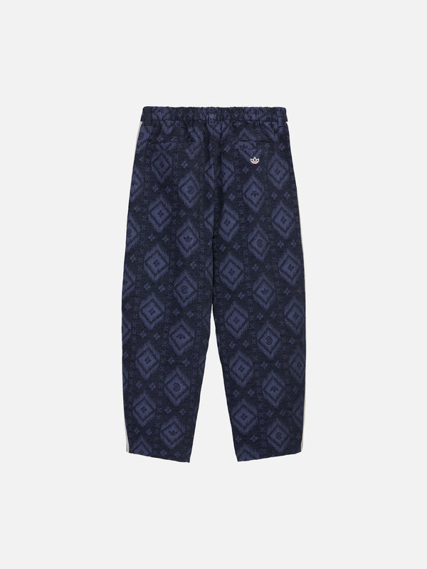 ADIDAS ORIGINALS, CLOT x adidas Ikat Pant - Tech Indigo, PANTOLON, shopi go'da!