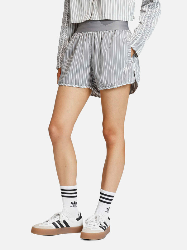 ADIDAS ORIGINALS, Poplin Essentials Short - Grey Three, ŞORT, shopi go'da!