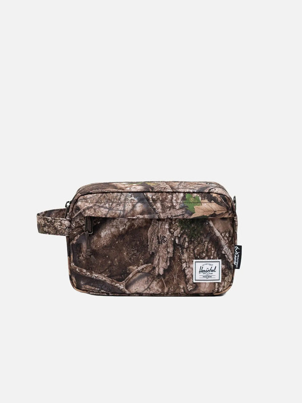 HERSCHEL Herschel x Realtree APX Chapter Travel Kit - Realtree APX Camo – kamuflaj desenli, ön görünüm
