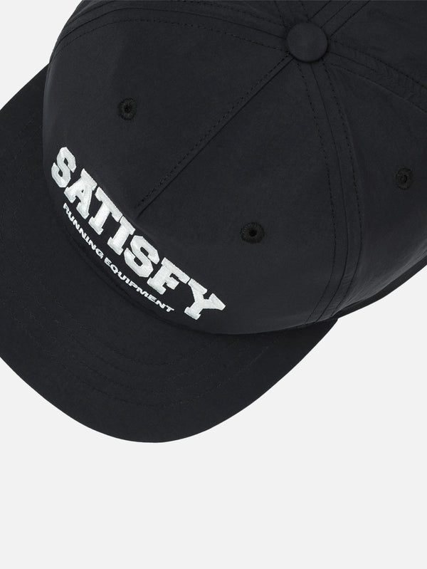 SATISFY, FliteSilk 5 Panel Pinch Cap - Black, ŞAPKA, shopi go'da!