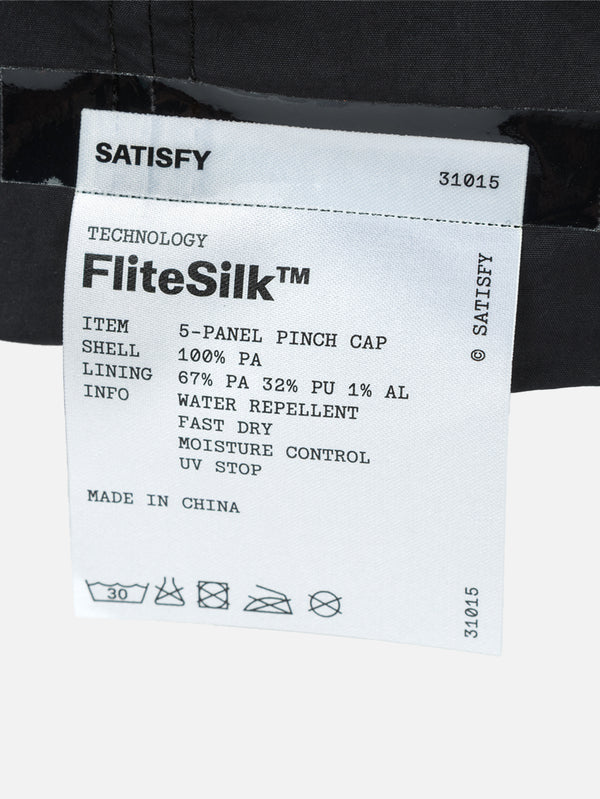 SATISFY, FliteSilk 5 Panel Pinch Cap - Black, ŞAPKA, shopi go'da!
