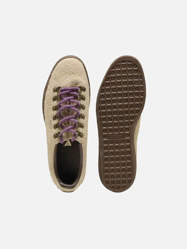 PUMA Suede Hike – Cashew/Gum, bej süet üst, üstten görünüm