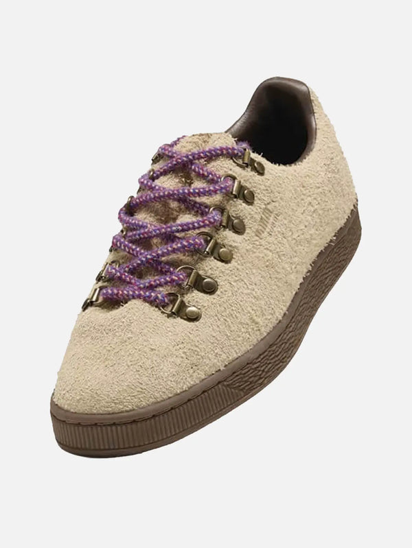 PUMA Suede Hike Cashew/Gum – Cashew/Gum, yakın çekim kumaş dokusu ve bağcıklar