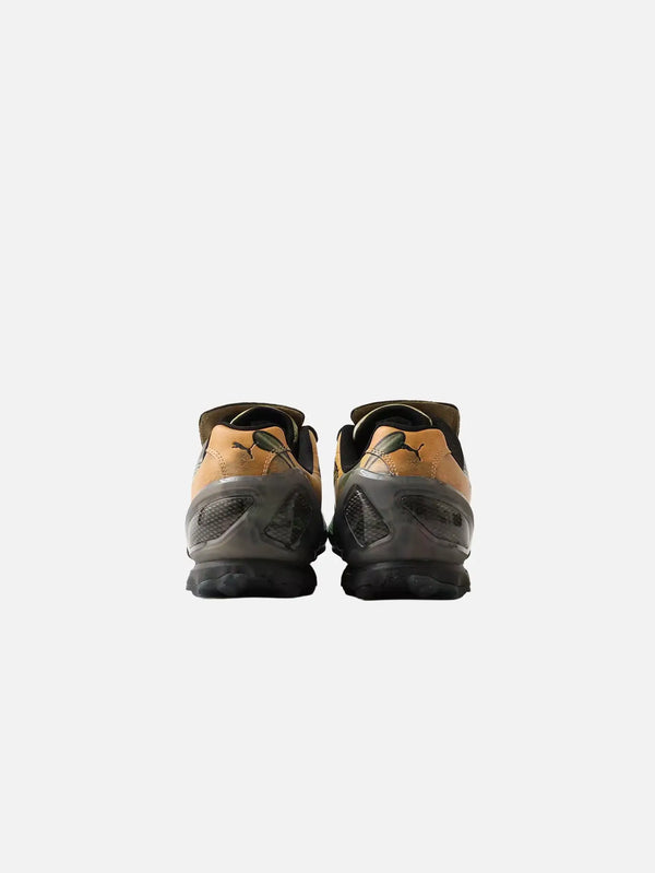 PUMA V-S1 Contact MU Black/Melon Glow – kahverengi deri, iki adet ayakkabı, arka görünüm