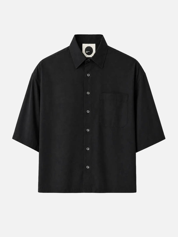shopi go Setagaya Cropped Short Sleeve Shirt – siyah, ön görünüm