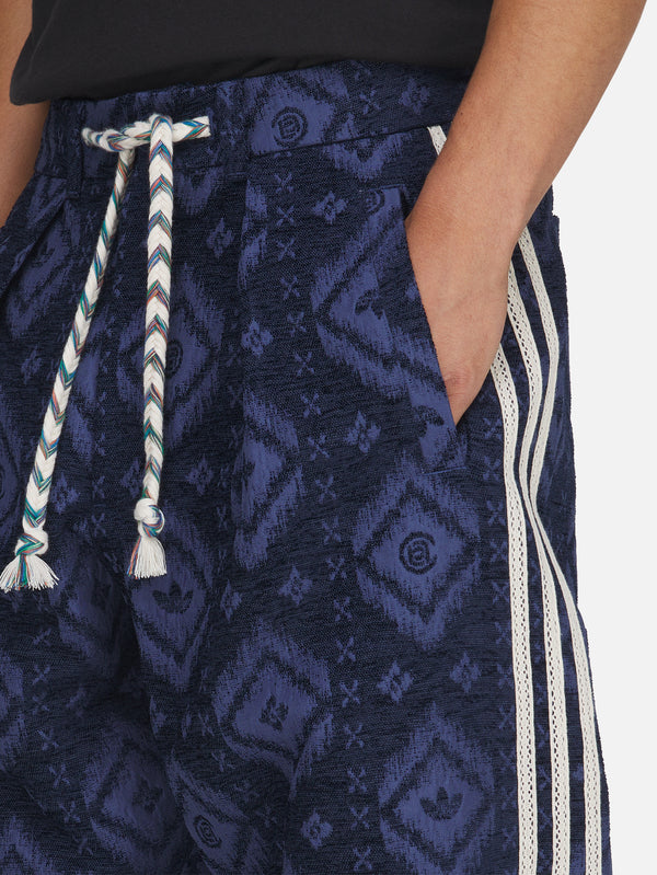 ADIDAS ORIGINALS, CLOT x adidas Ikat Pant - Tech Indigo, PANTOLON, shopi go'da!