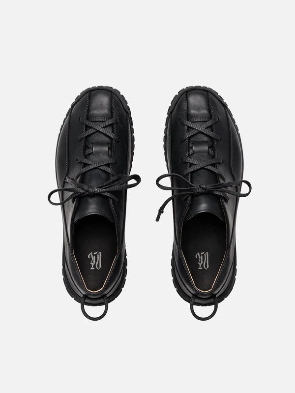 BLACK MUSTACHE Project 01 - Black, iki ayakkabı üstten görünüm