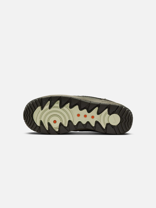 NIKE, Air Force 1 Wild 