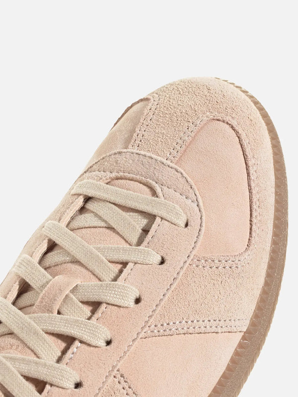 ADIDAS ORIGINALS BW Army Halo Blush Gum – Halo Blush Gum, burun bölgesi yakın çekim