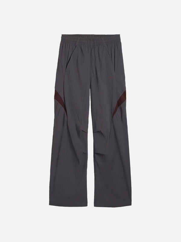 PUMA CLRT Track Pants – Moody Gray, ön görünüm