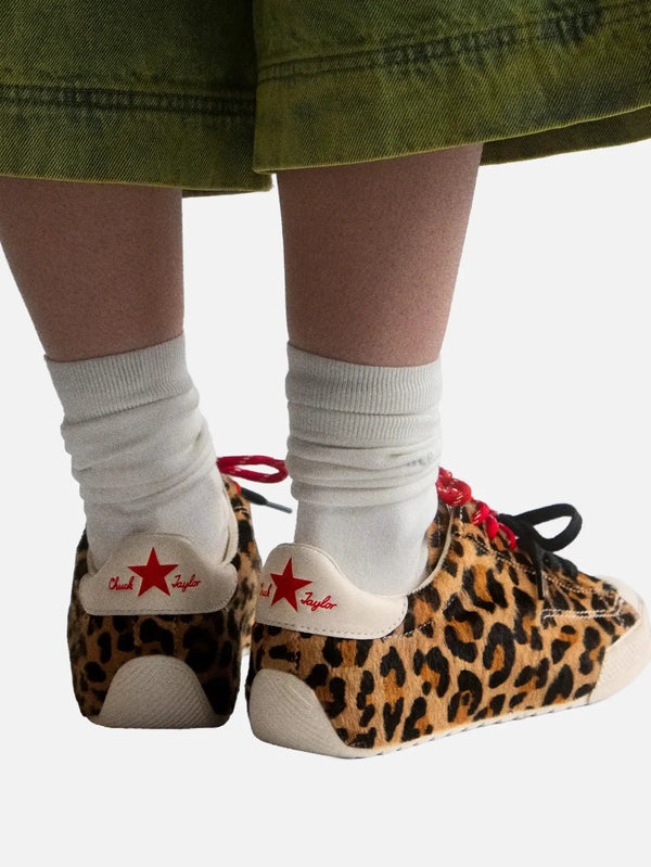CONVERSE Chuck Taylor Lo Blackk – leopard desenli, arka görünüm