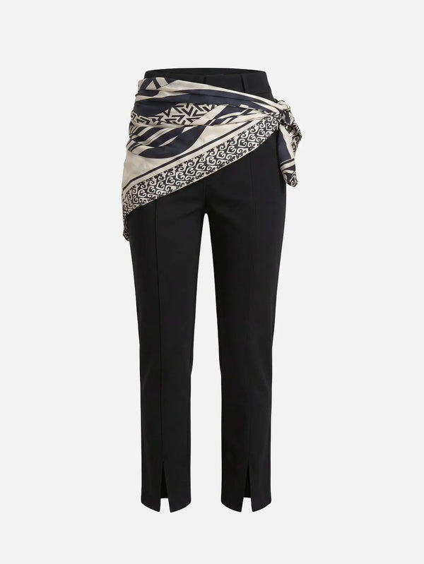 CULT FORM Scarf Belt Pants - Black – siyah, belde fularlı ön görünüm