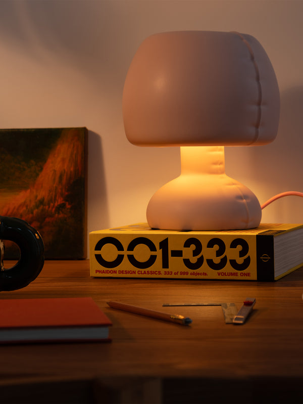 HOME STUDYO, Freddy - Bubblegum Matte, MASA LAMBASI, shopi go'da!