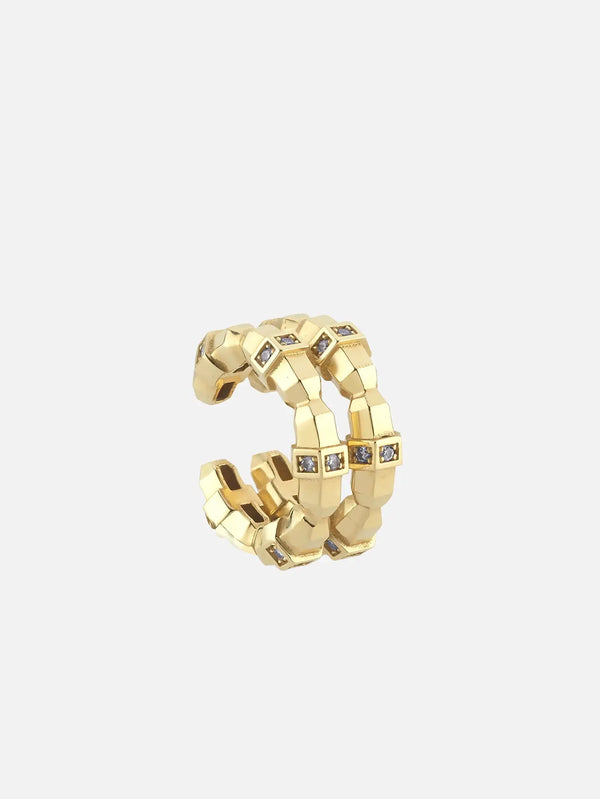 DIME TRIBE Double Line Ear Cuff – altın, yakın çekim