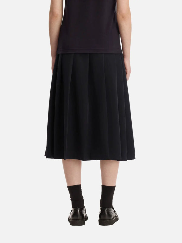 FRED PERRY Pleated Midi Skirt – siyah, arkadan görünüm