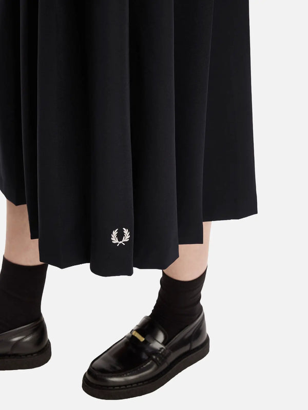 FRED PERRY Pleated Midi Skirt – siyah, ön görünüm
