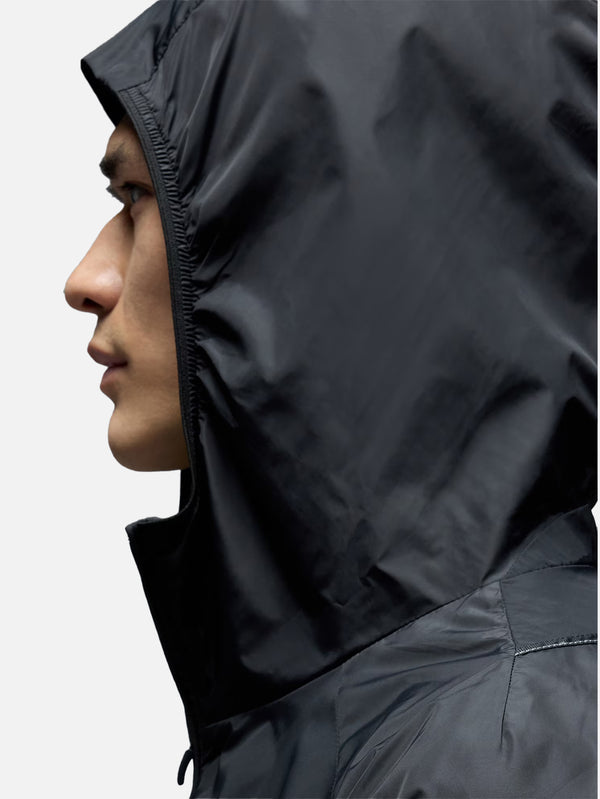 OAKLEY, Edge Force Windbreaker - Pitch Black, RÜZGARLIK, shopi go'da!