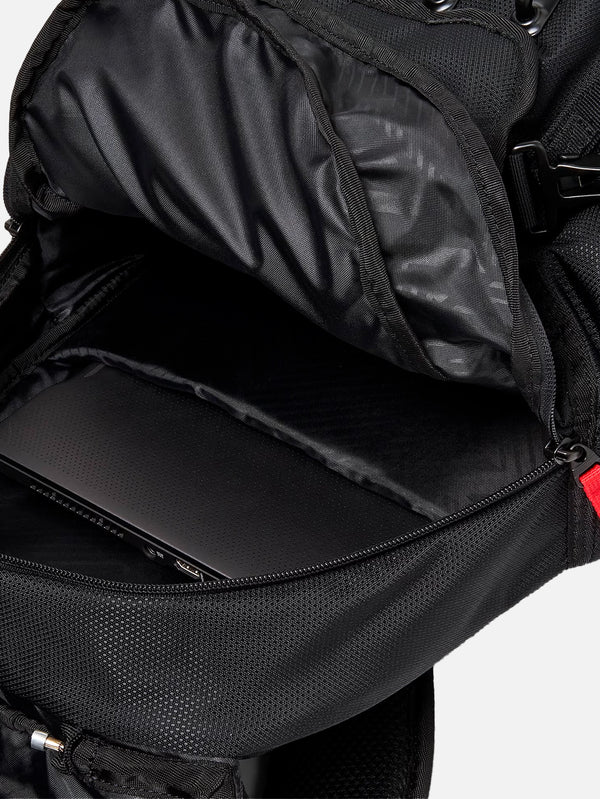 OAKLEY, Bathroom Sink RC Backpack - Blackout, SIRT ÇANTASI, shopi go'da!