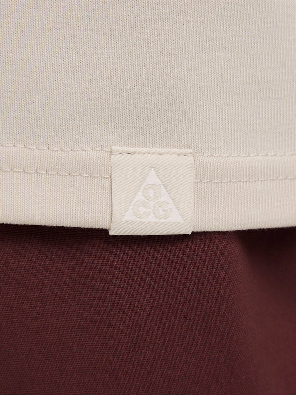 NIKE, ACG Long-Sleeve T-Shirt 