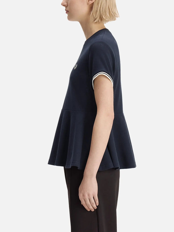 FRED PERRY Peplum Pique T-Shirt – Navy/White, yandan görünüm