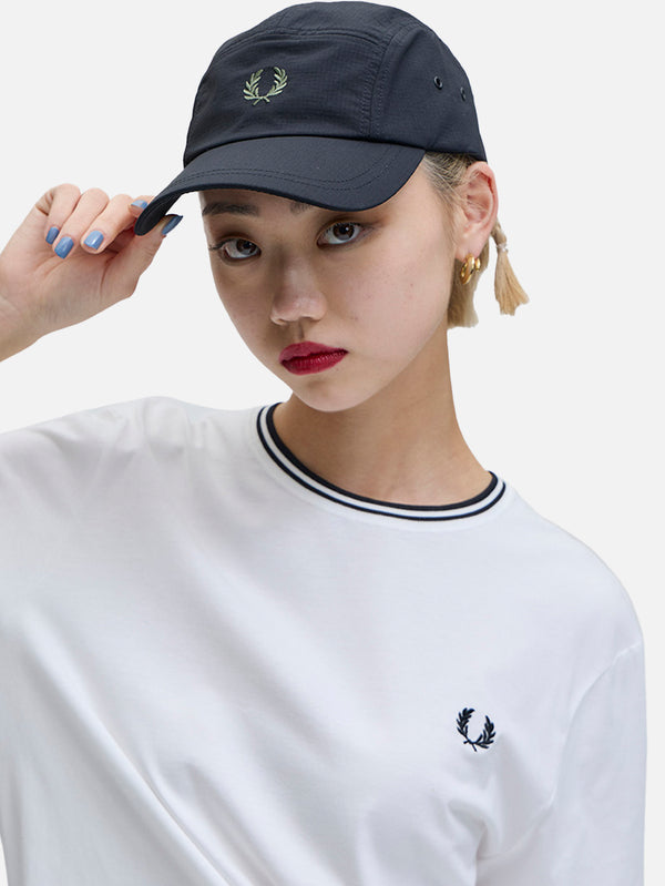 FRED PERRY - ŞAPKA - 5 Panel Ripstop Cap - Black/Olive - shopi go'da!.