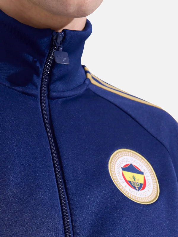 ADIDAS ORIGINALS Fenerbahçe OG2 Track Top - Dark Blue – önden yakın görünüm, göğüs rozet ve fermuar
