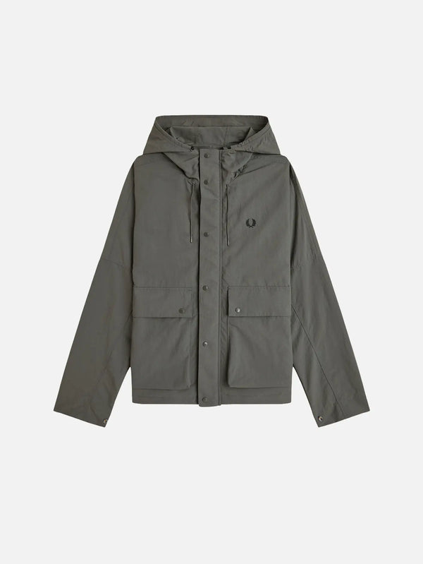 FRED PERRY Cropped Ripstop Parka – Field Green, ön görünüm