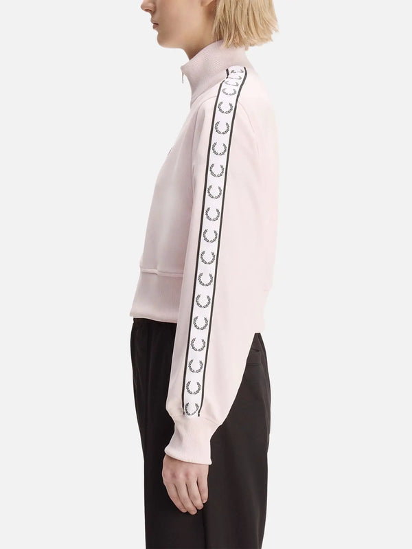 FRED PERRY Cropped Taped Track Jacket - Iced Pink – Iced Pink, yandan görünüm