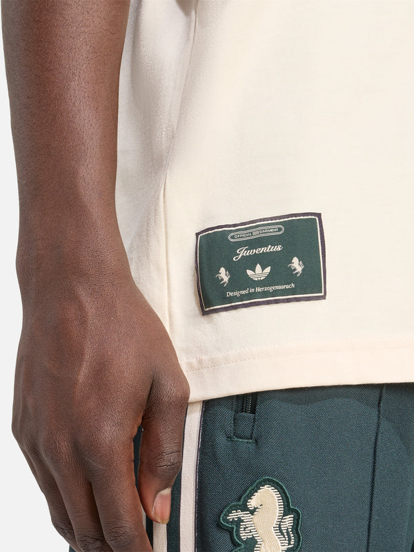 ADIDAS ORIGINALS, Juventus Terrace Icons T-Shirt - Ecru Tint, T-SHIRT, shopi go'da!