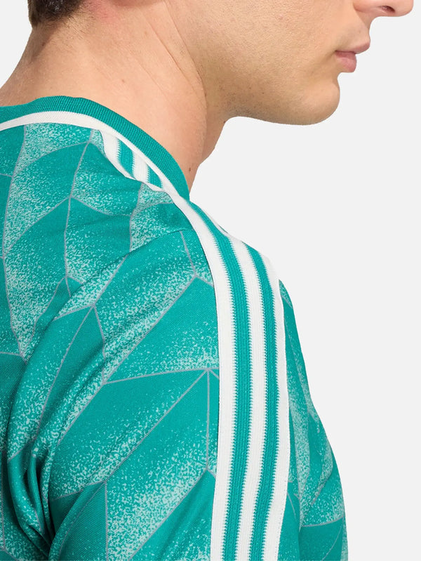 ADIDAS ORIGINALS Germany Away Jersey 1990 - Power Green - Kategorize edilmemiş FORMA