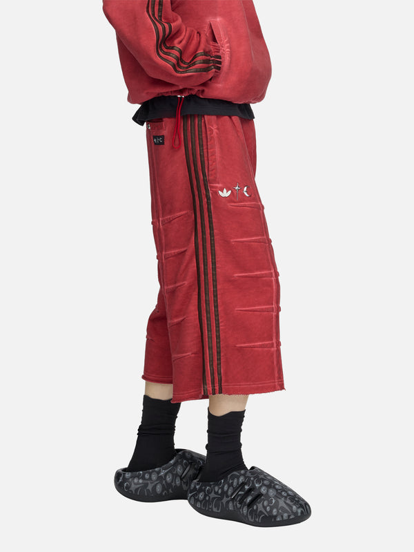 ADIDAS ORIGINALS, Thug Club x adidas Sweat Jort - Power Red, ŞORT, shopi go'da!