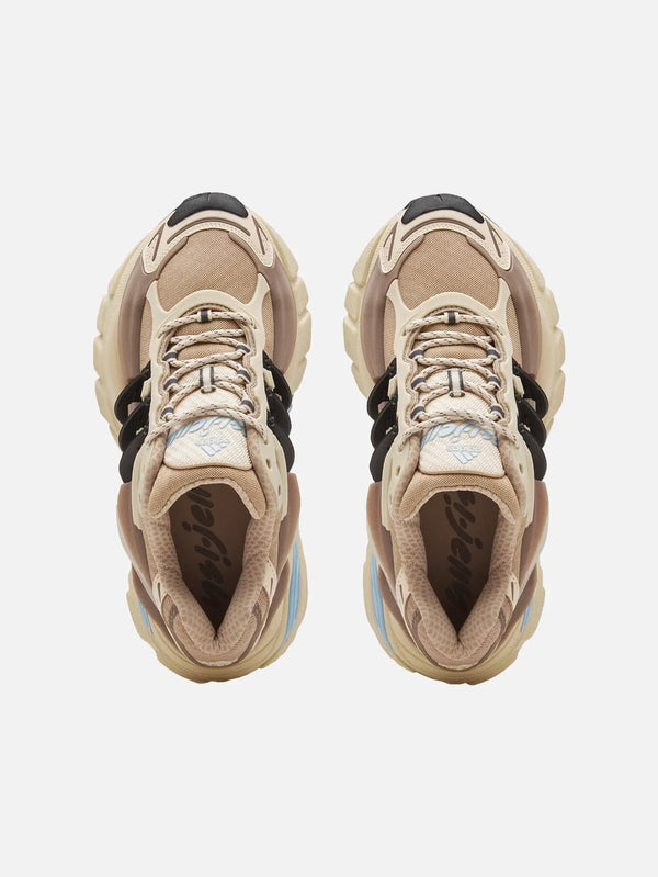 ADIDAS ORIGINALS Pharrell x adidas Adistar Jellyfish – Crystal Sand, üstten görünüm, çift sneaker
