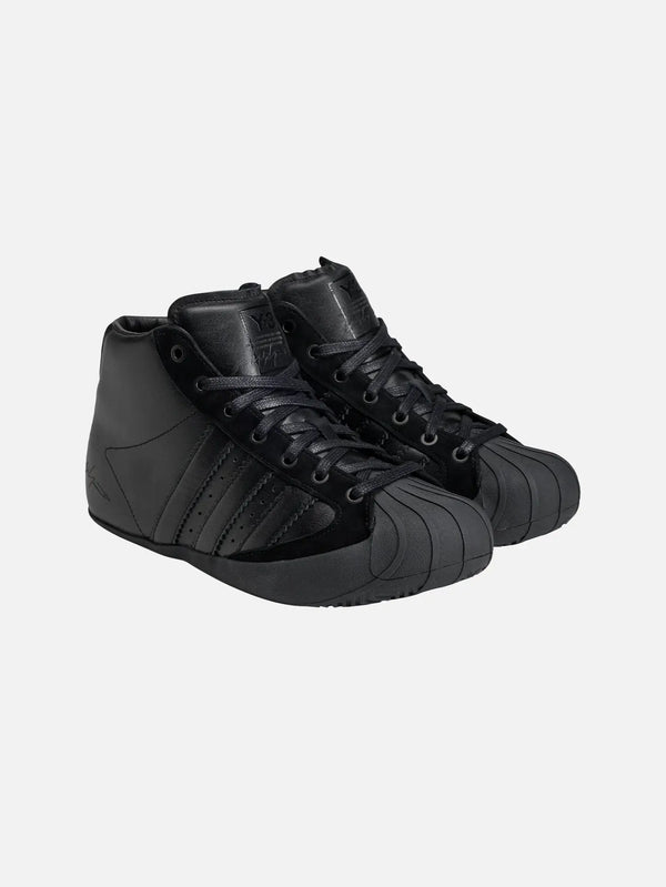 Y-3 Pro Model 3G Black – siyah, yüksek bilekli spor ayakkabı, bağcıklı yan görünüm