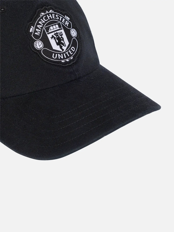 ADIDAS ORIGINALS Manchester United Dad Cap – siyah, ön görünüm