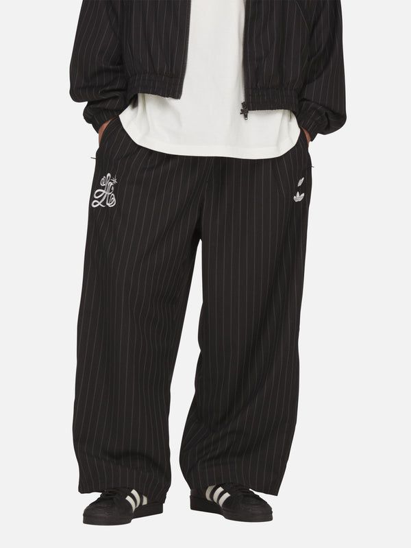 ADIDAS ORIGINALS, Willy Chavarria x adidas Pinstripe Track Pant - Black, EŞOFMAN ALTI, shopi go'da!